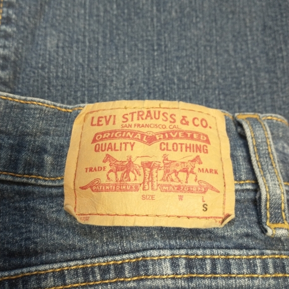 Levi's 550 Relaxed Fit Bootcut Size 12 Short - Picture 7 of 7